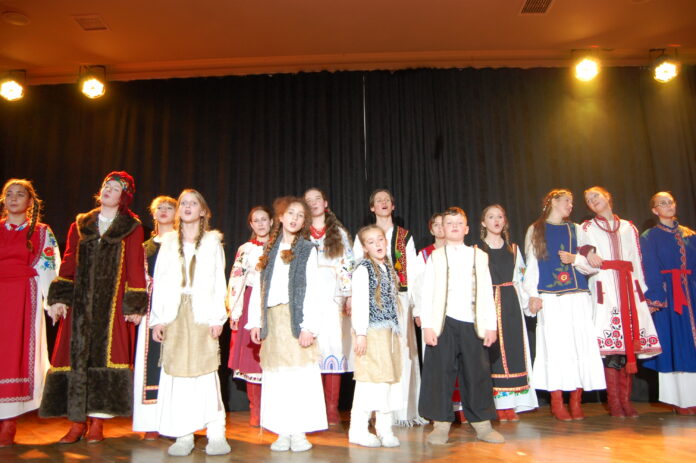 Тріумф і натхнення: театральна студія «Topstars» з Бучі підкорила фестиваль у Вінниці