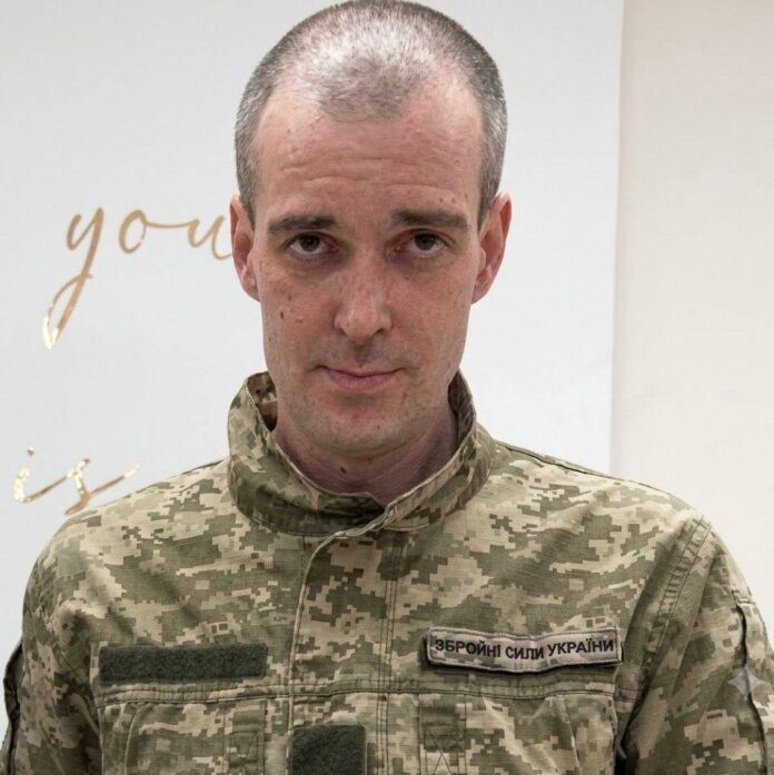 У Бучанській громаді попрощаються із Захисником Олександром Власенком